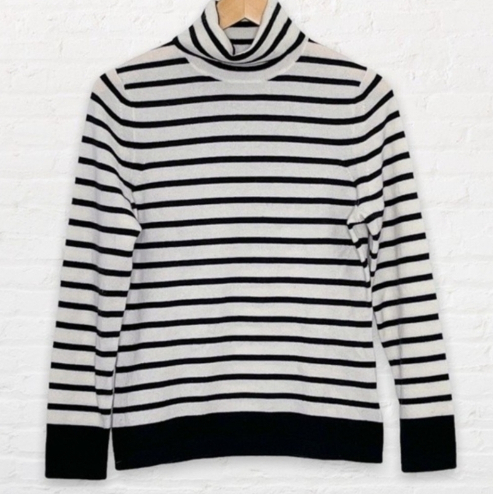 Pure Collection Cashemere Striped Black and White Turtleneck Sweater